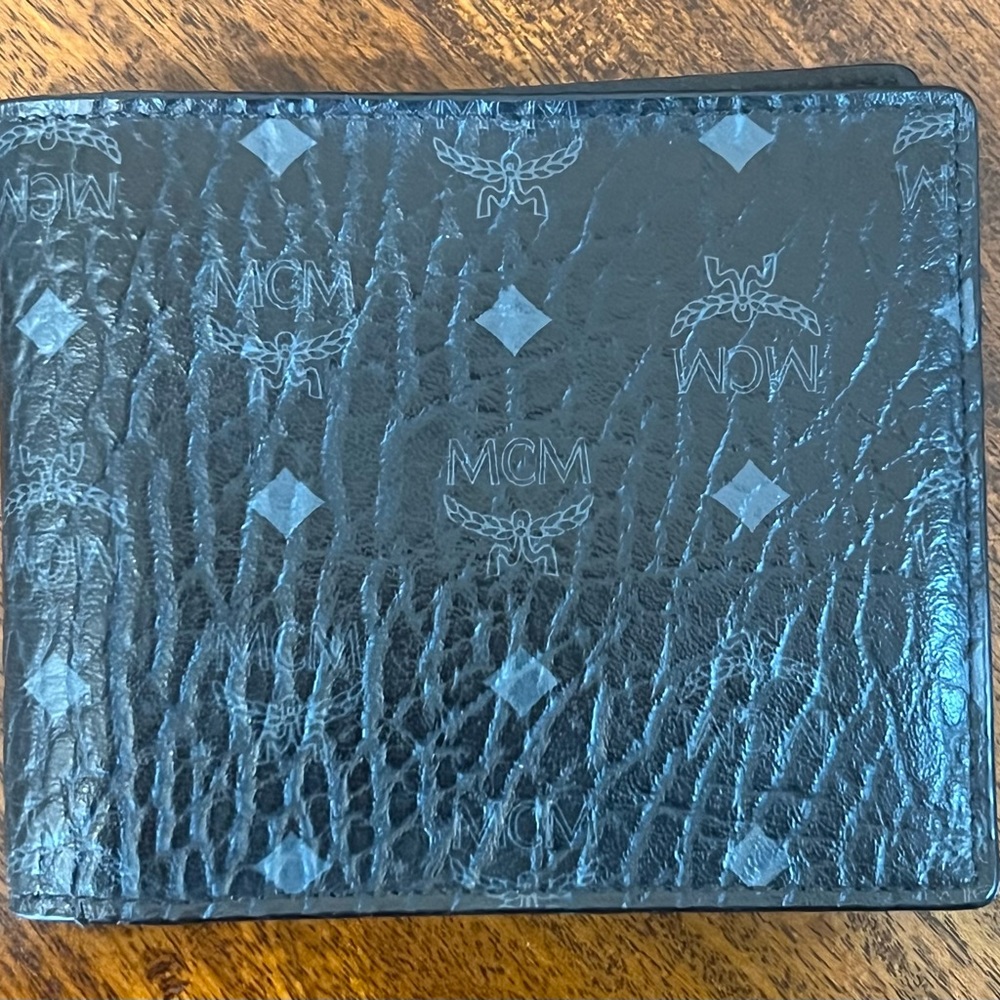 MCM MENS WALLET